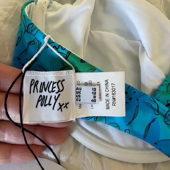Princess Polly Sadley underwire shine bikini top - Picture 11 of 12